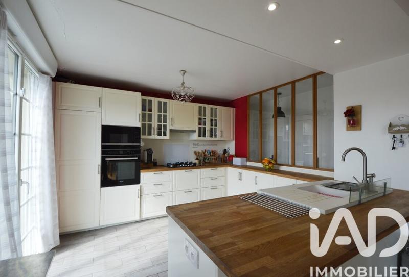 Maison - 132 m² - 7 pièces