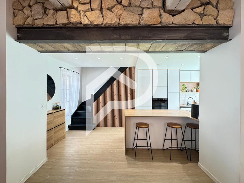 Maison - 135 m² - 6 pièces