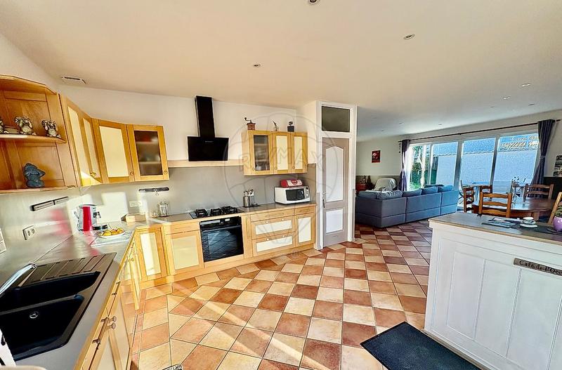 Maison - 138 m² - 5 pièces