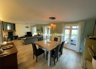 Maison - 135 m² - 6 pièces