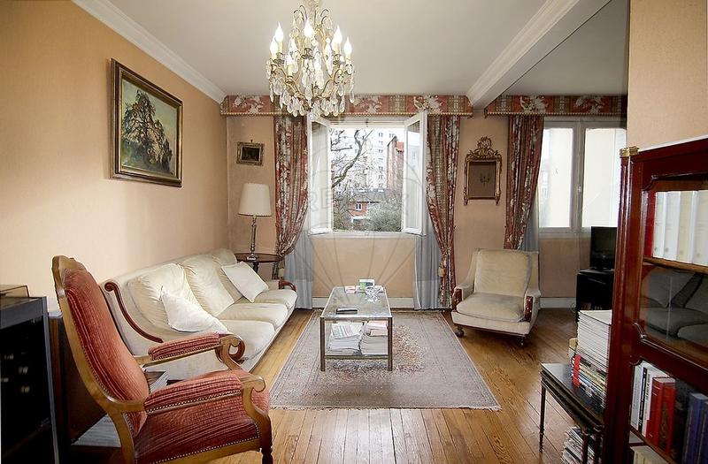 Appartement - 113 m² - 6 pièces