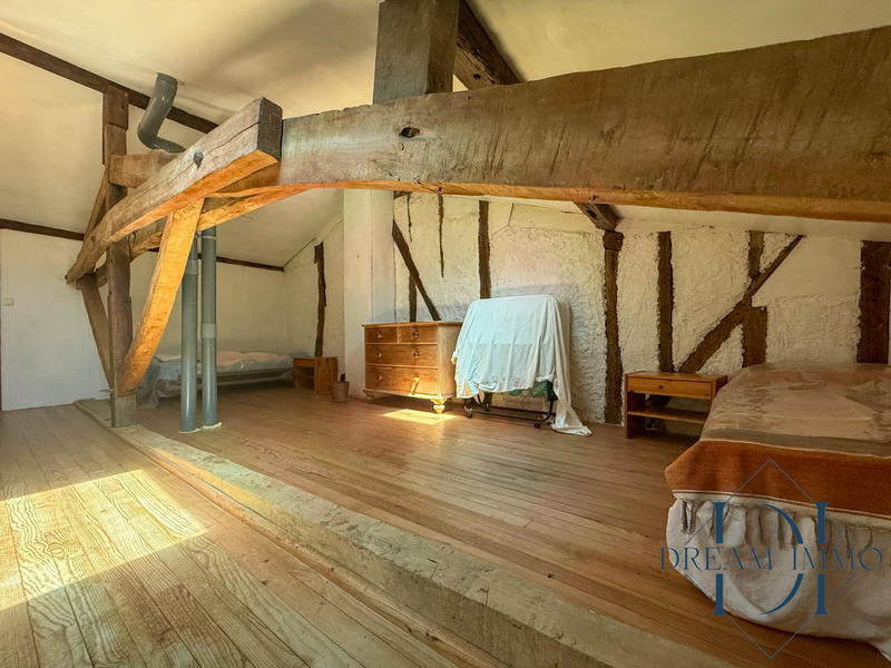 Maison ancienne - 240 m² - 6 pièces