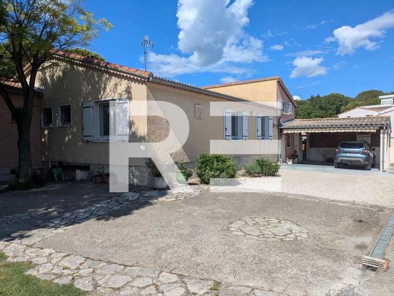 Villa - 160 m² - 6 pièces