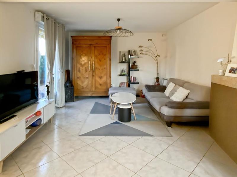 Maison - 149 m² - 8 pièces