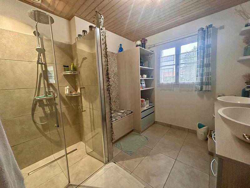 Maison - 95 m² - 4 pièces