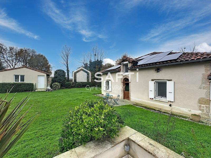 Maison - 140 m² - 5 pièces