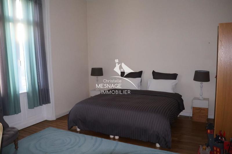 Maison bourgeoise - 483 m² - 14 pièces