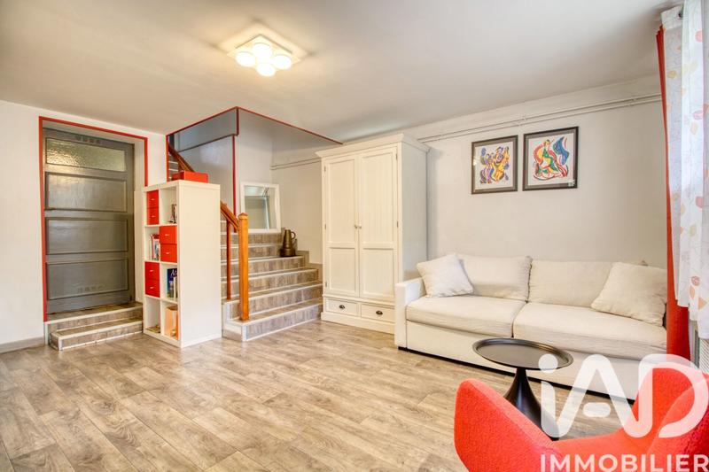 Maison - 93 m² - 4 pièces