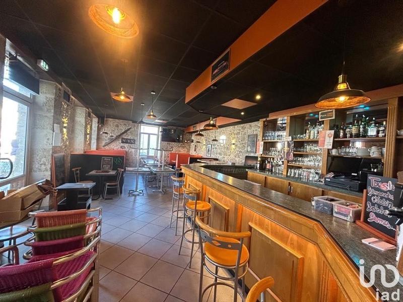 Local commercial - 283 m²