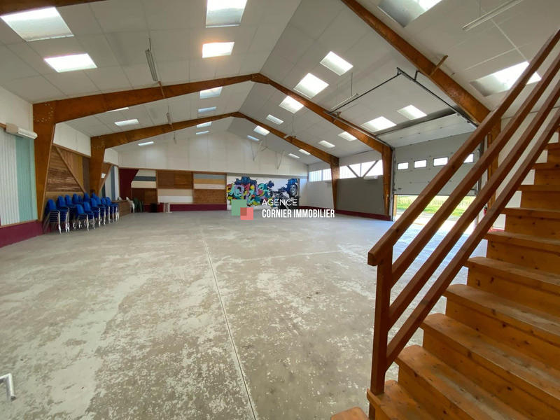 Local d'activités - 540 m² - 6 pièces