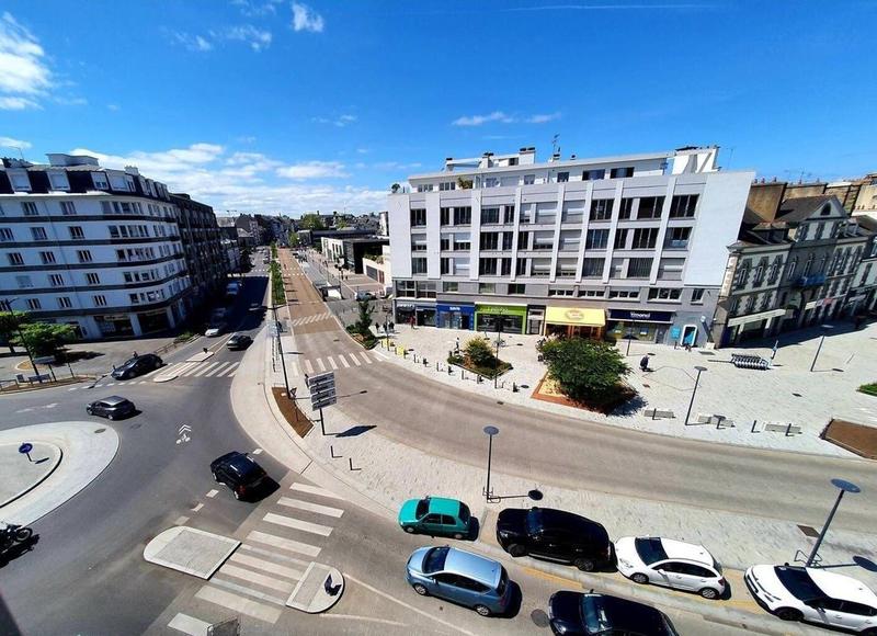 Appartement - 128 m² - 7 pièces