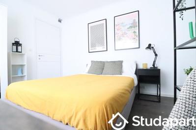 Chambre - 10 m² - 1 pièce