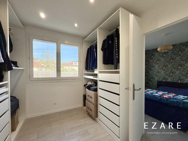 Maison - 188 m² - 7 pièces