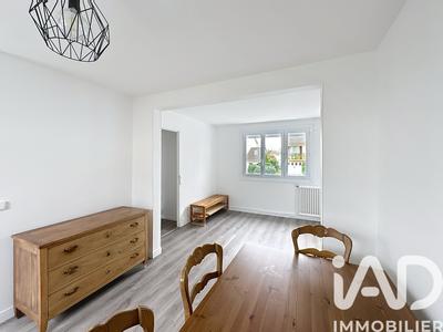Maison - 67 m² - 5 pièces