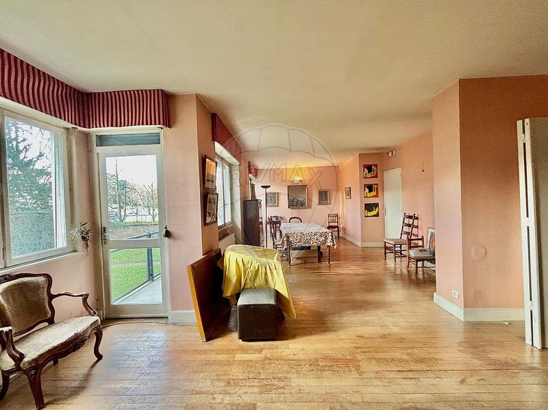 Appartement - 132 m² - 5 pièces