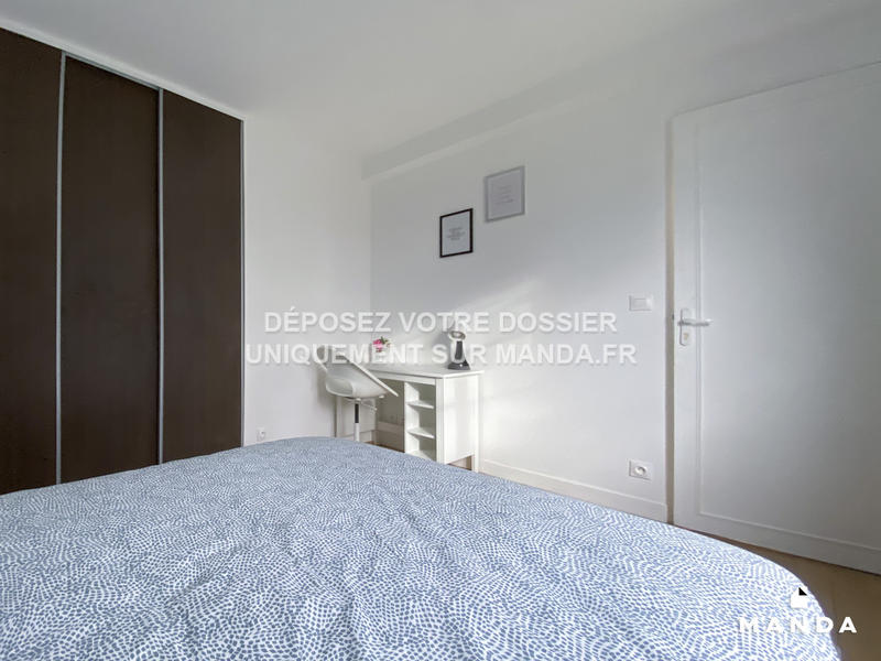 Chambre - 10 m² - 4 pièces