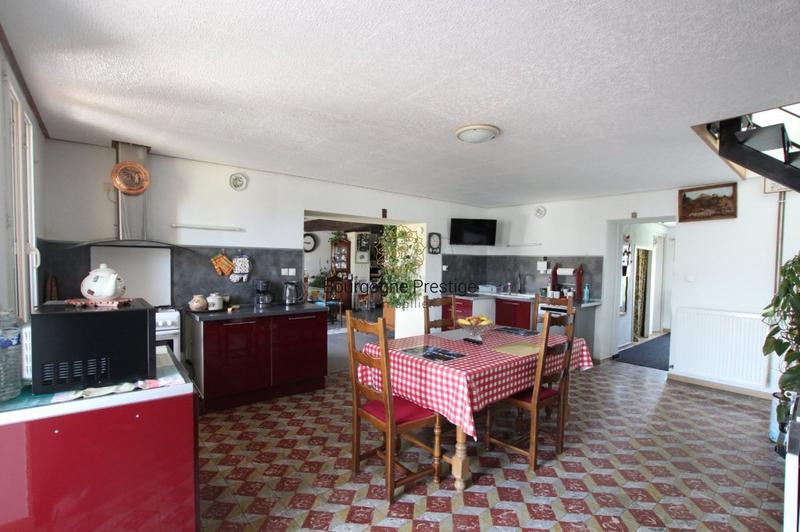 Ferme - 248 m² - 9 pièces