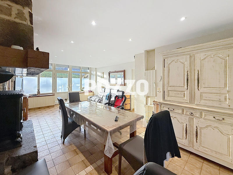 Maison - 190 m² - 6 pièces