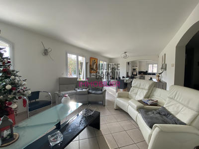 Maison - 145 m² - 5 pièces