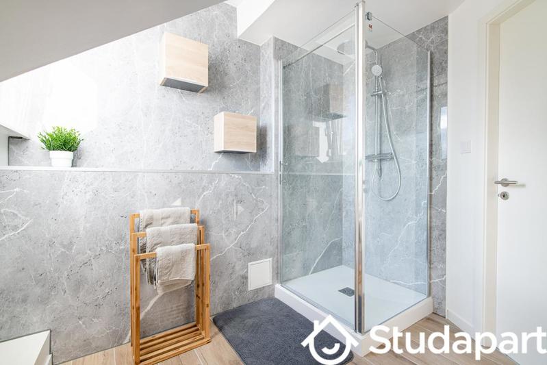 Chambre - 16 m² - 1 pièce