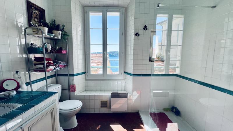 Appartement - 80 m² - 3 pièces