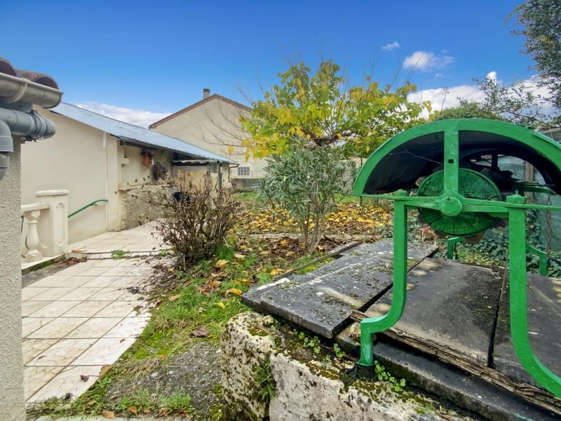 Maison de village - 95 m² - 4 pièces