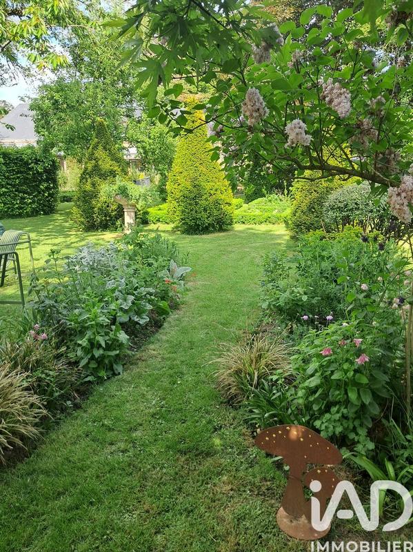 Maison - 180 m² - 6 pièces