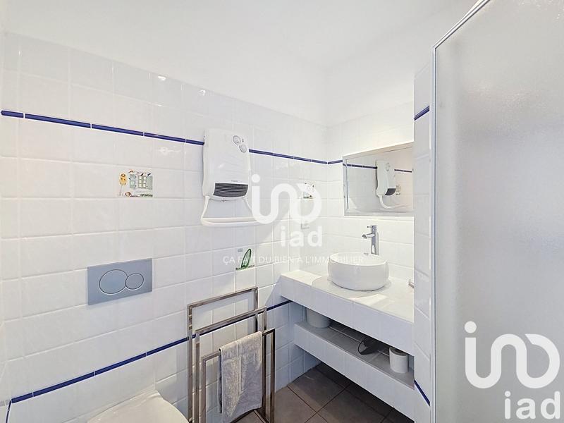 Maison - 203 m² - 9 pièces