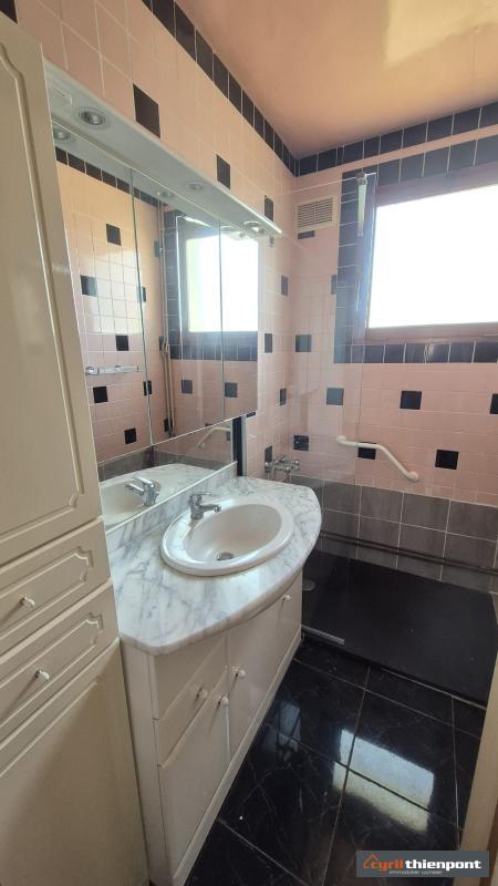 Pavillon - 80 m² - 5 pièces