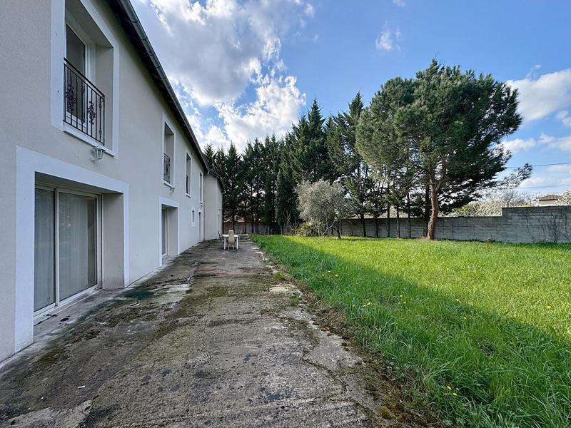 Maison ancienne - 327 m² - 10 pièces