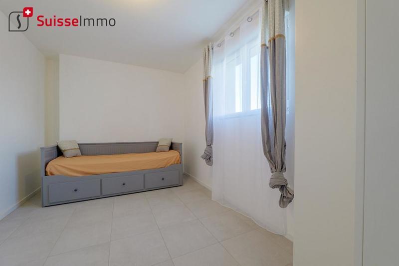 Maison - 180 m² - 6 pièces