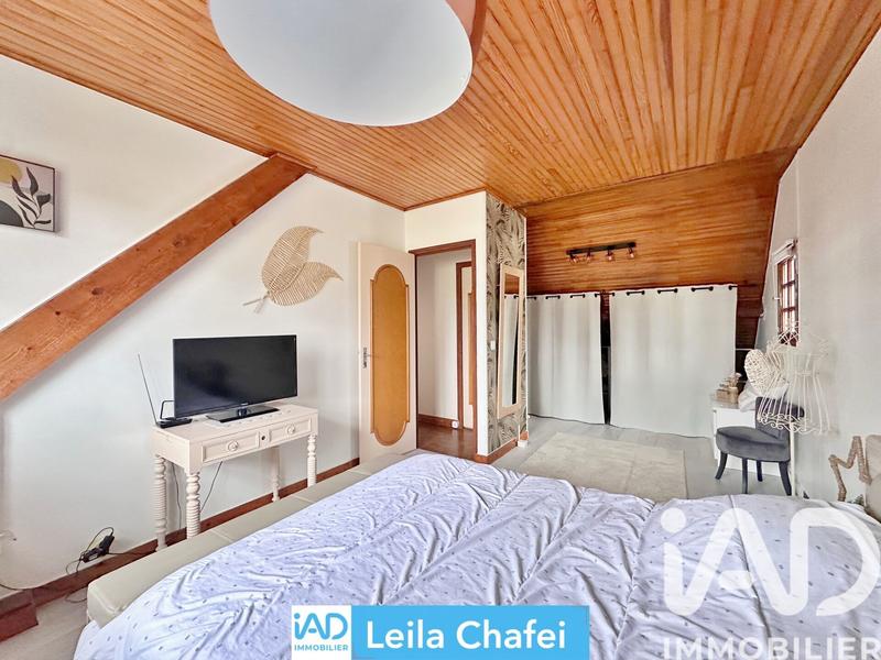 Maison - 155 m² - 8 pièces