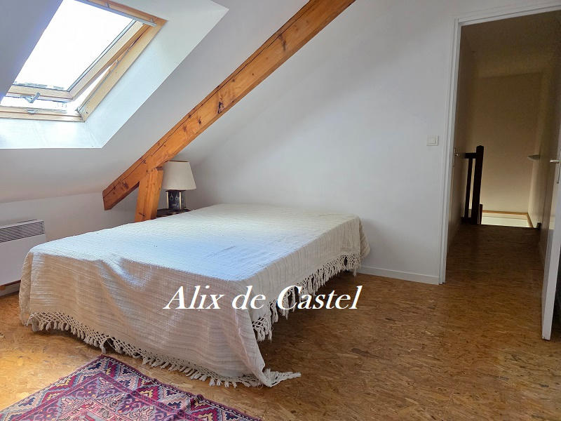 Maison - 150 m² - 8 pièces