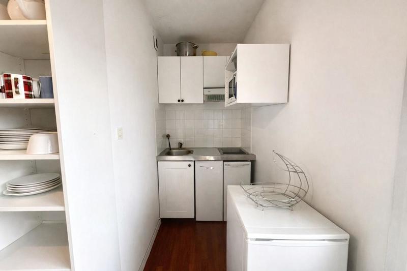 Studio - 30 m² - 1 pièce