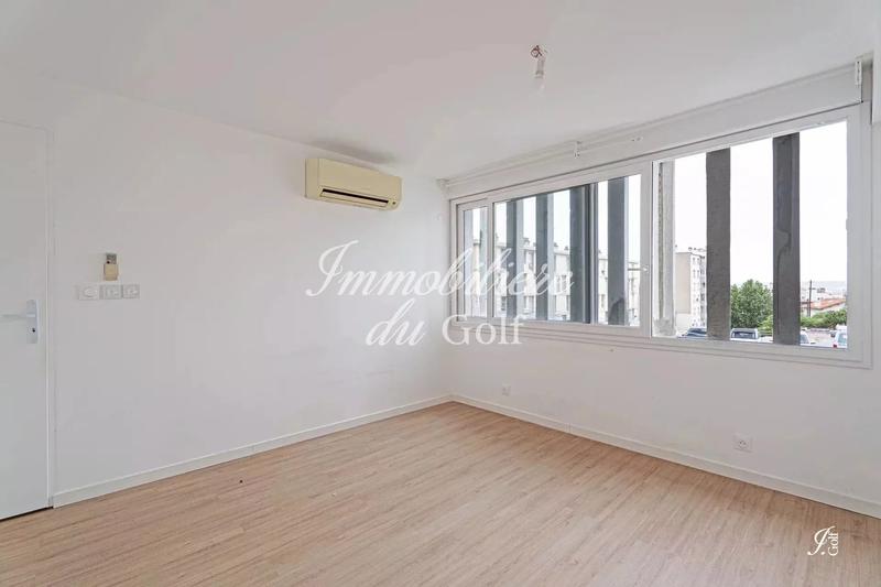 Local commercial - 76 m²