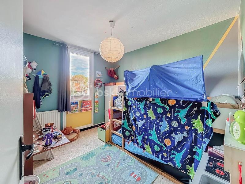 Appartement - 77 m² - 4 pièces