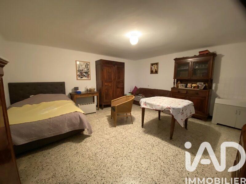 Maison - 234 m² - 7 pièces