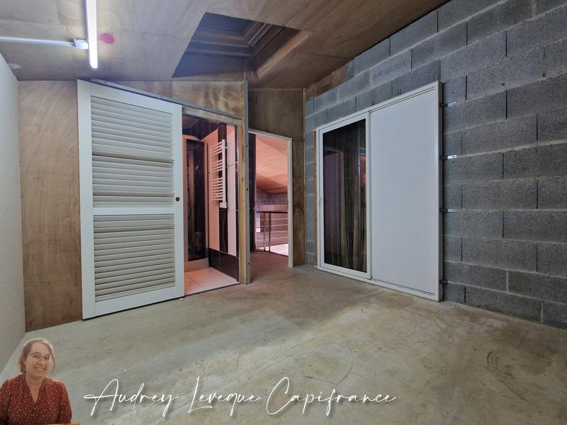 Maison - 179 m² - 7 pièces