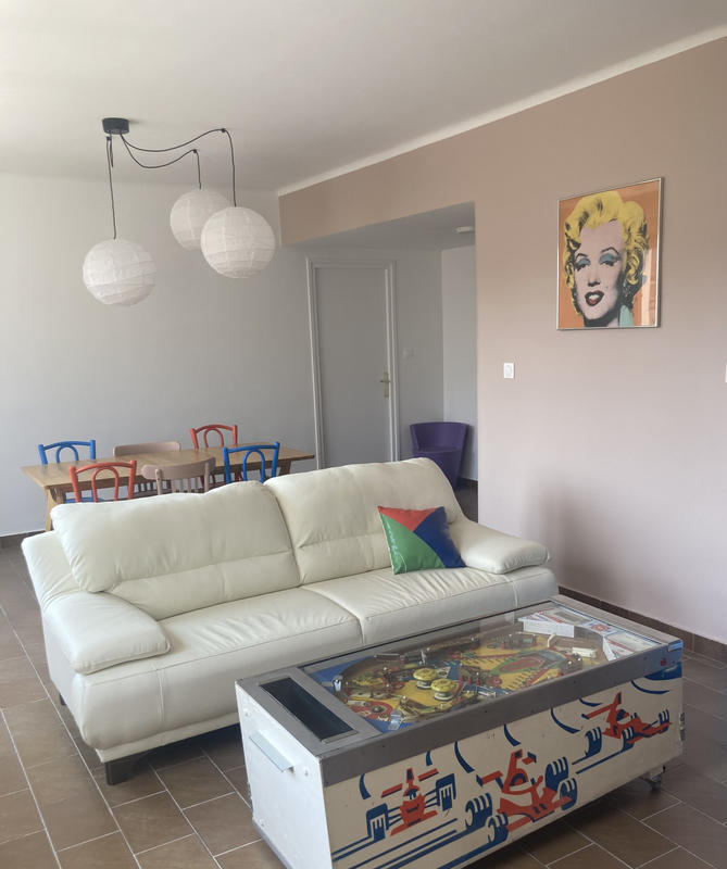 Appartement - 110 m² - 5 pièces