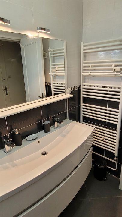 Appartement - 82 m² - 5 pièces