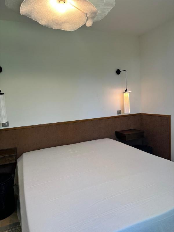 Villa - 353 m² - 8 pièces