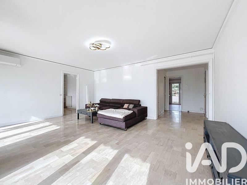 Appartement - 97 m² - 4 pièces