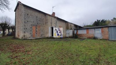 Maison de ville - 95 m² - 5 pièces