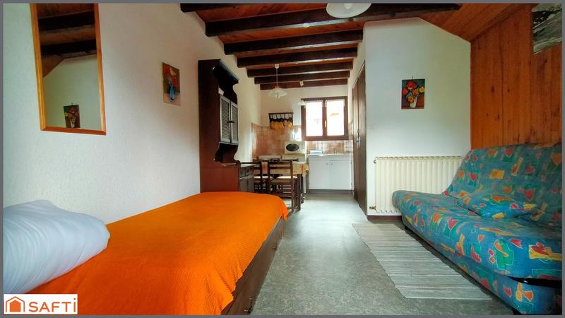 Maison - 184 m² - 9 pièces