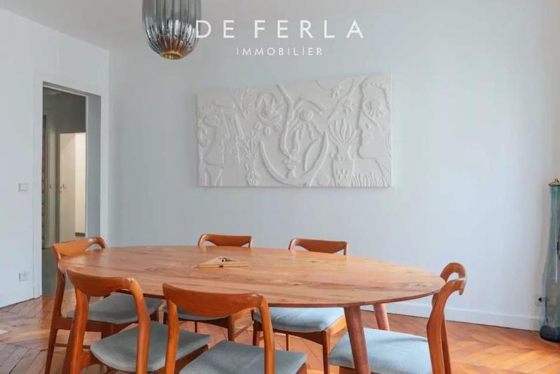 Appartement - 99 m² - 4 pièces