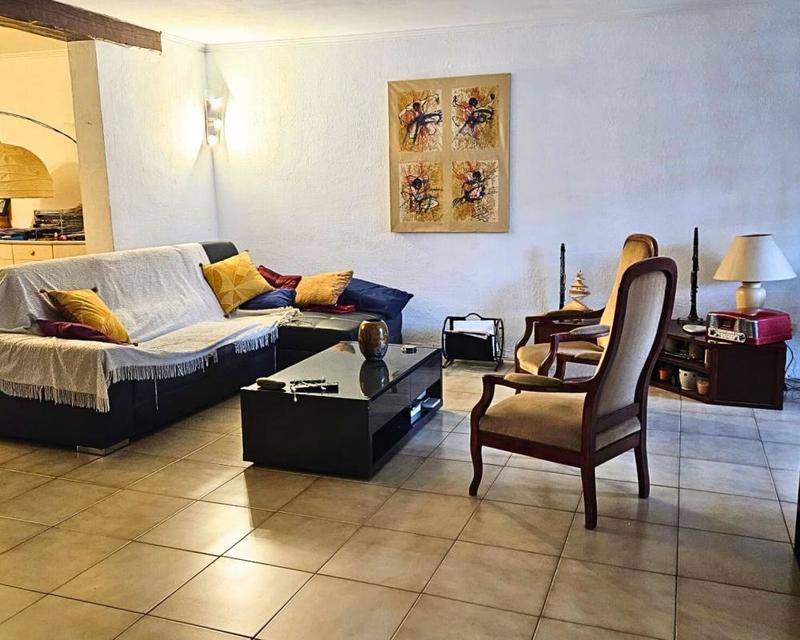 Appartement - 143 m² - 5 pièces