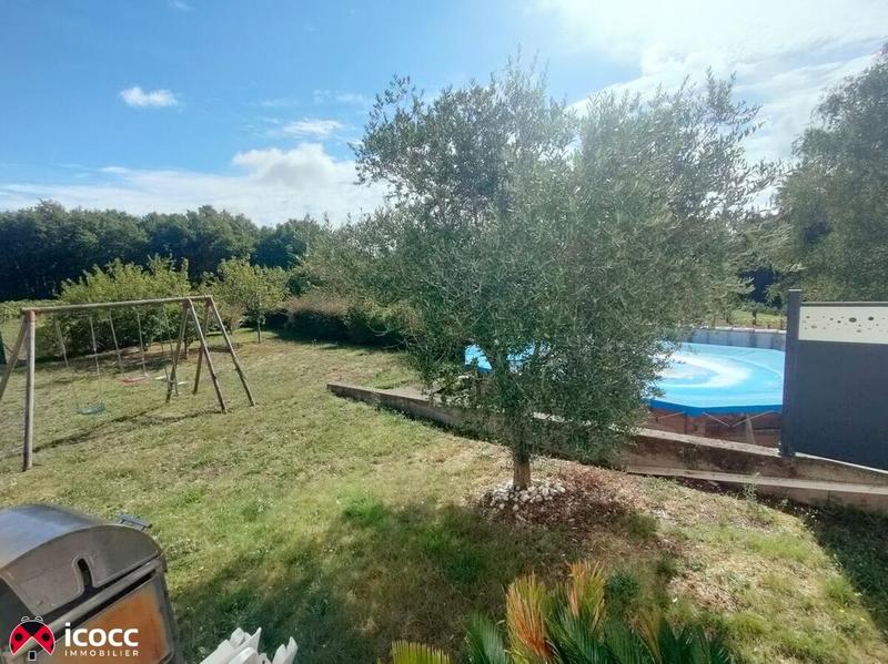 Maison - 223 m² - 10 pièces