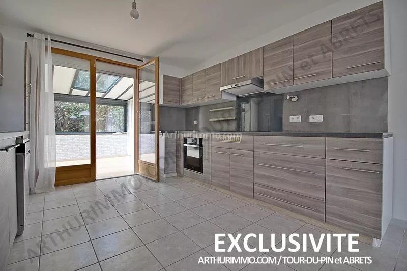 Maison - 102 m² - 6 pièces