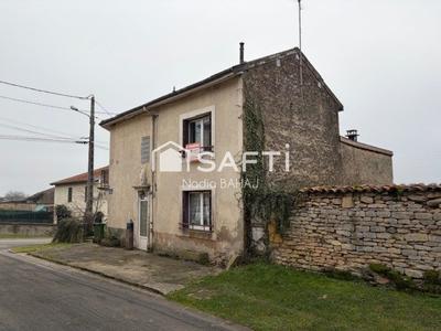 Maison de village - 90 m² - 4 pièces