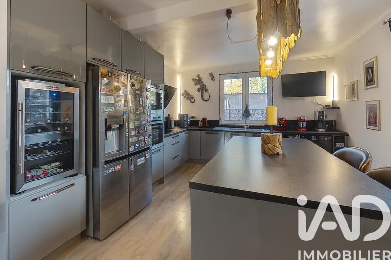 Maison - 110 m² - 5 pièces